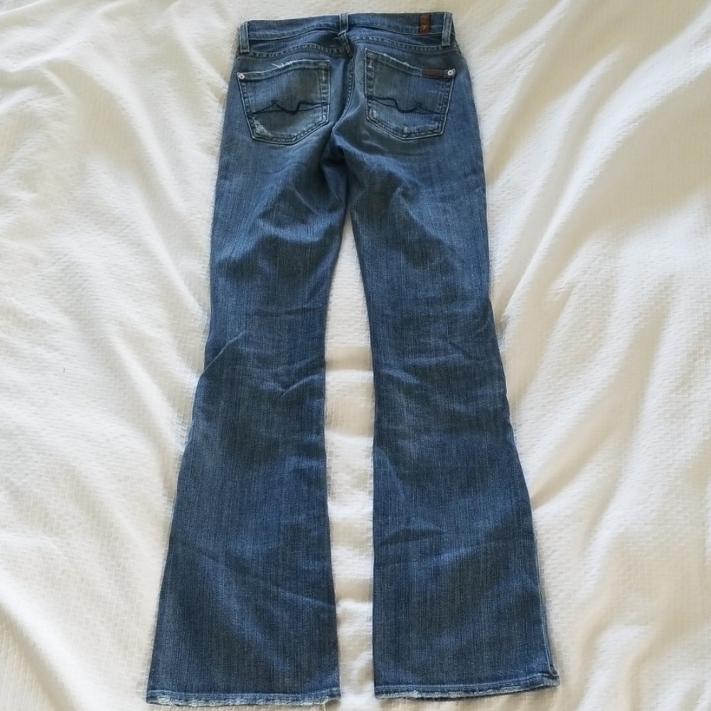 Jeans - Picture 3 of 4